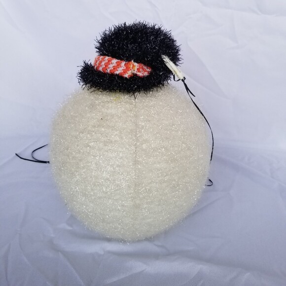 2 Hanging Snowman's Heads - Picture 5 of 6